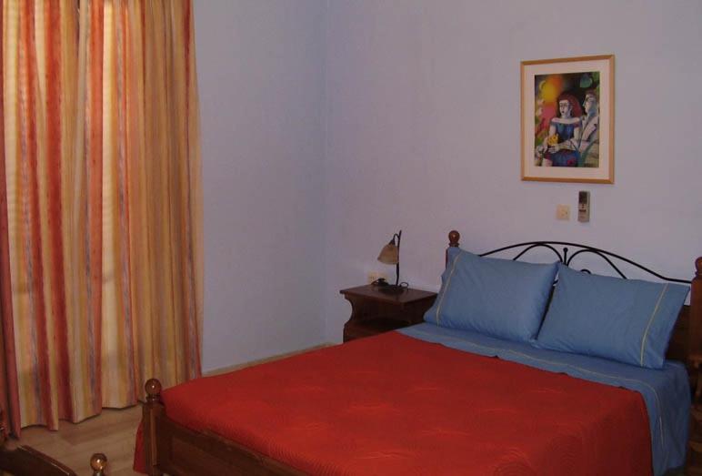Villa Bonatsa Andros Home Batsíon Exteriör bild