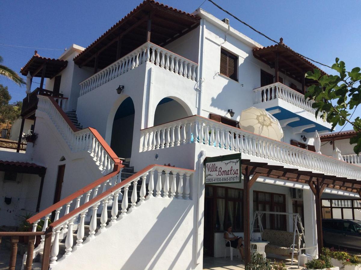 Villa Bonatsa Andros Home Batsíon Exteriör bild