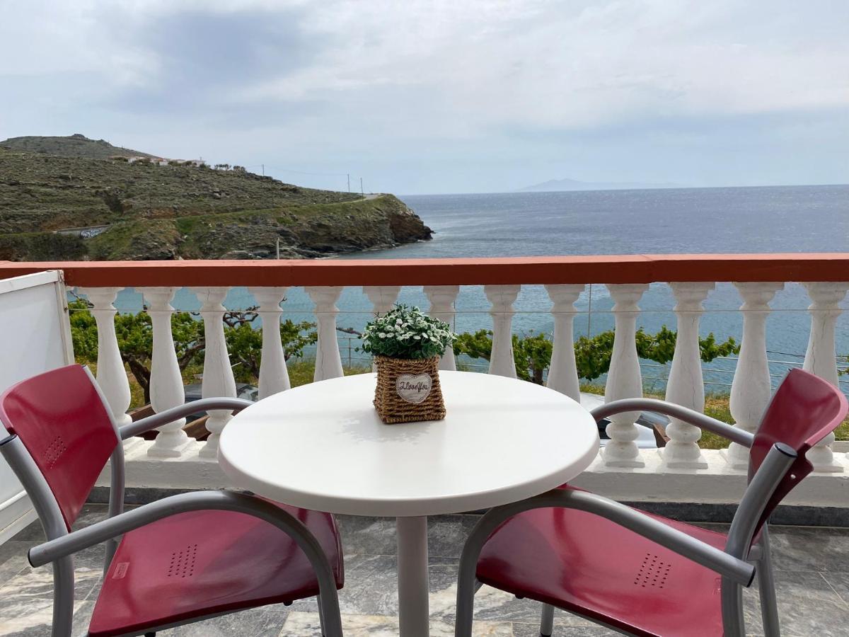 Villa Bonatsa Andros Home Batsíon Exteriör bild