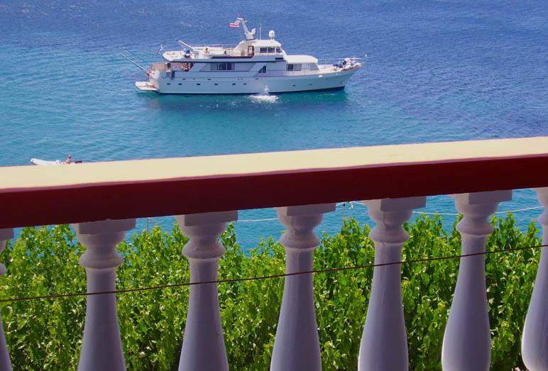 Villa Bonatsa Andros Home Batsíon Exteriör bild